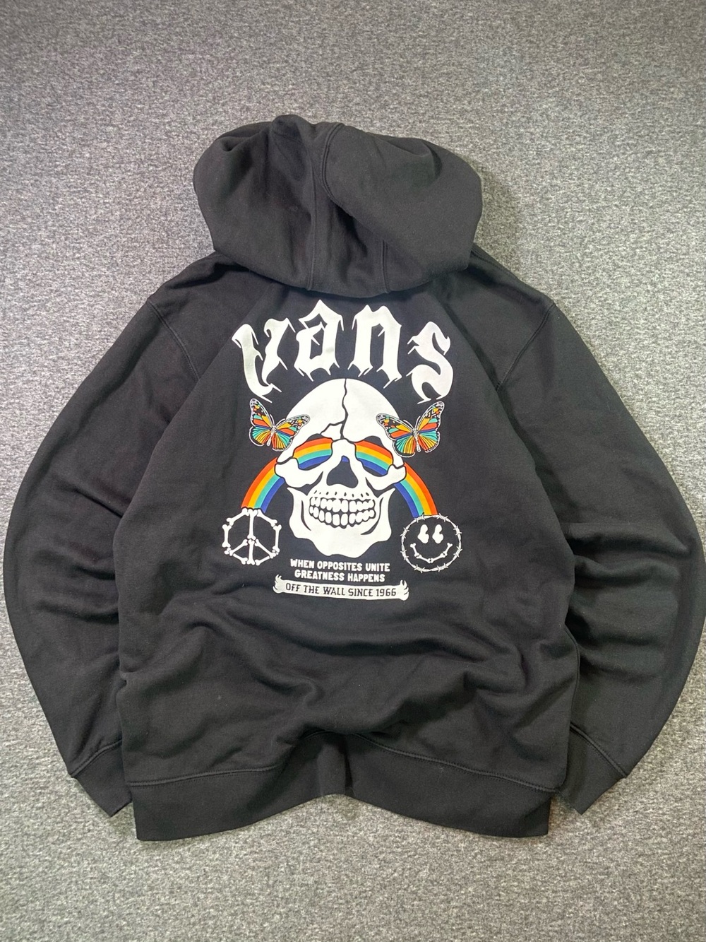 Vans Off The Wall Opposites Unite Graphic Hoodie Medium Skull Rainbow Skater